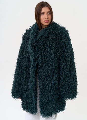 Женская шуба из эко меха изумрудного цвета