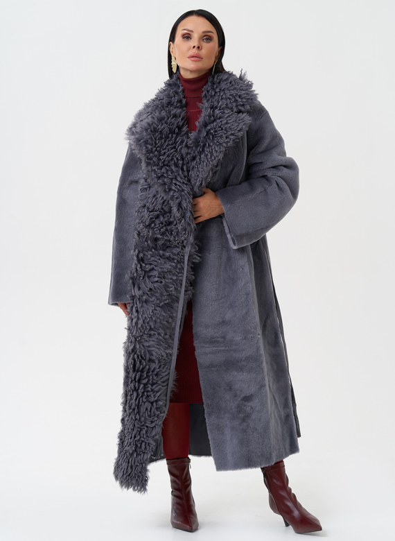 Длинная дубленка из натурального меха