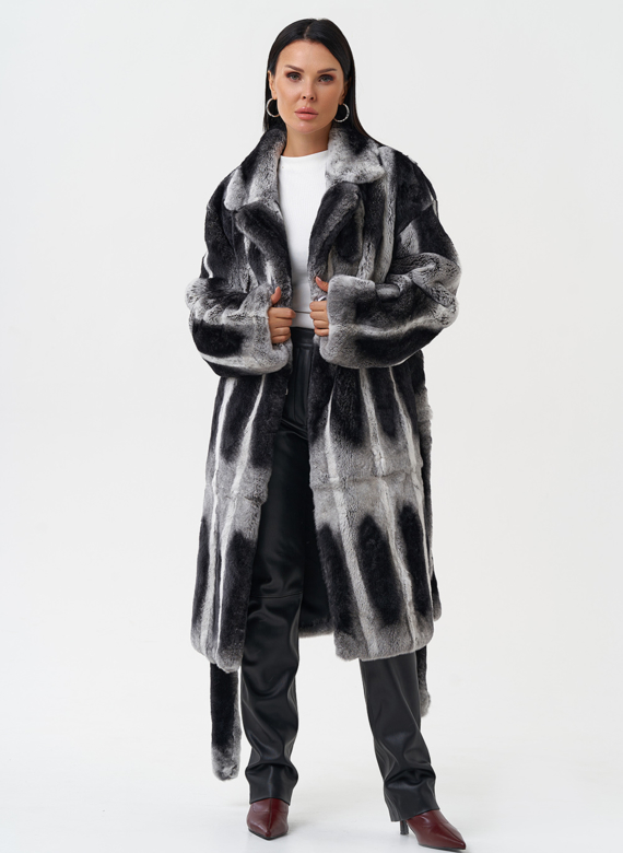 Шуба из меха кролика с английским воротником