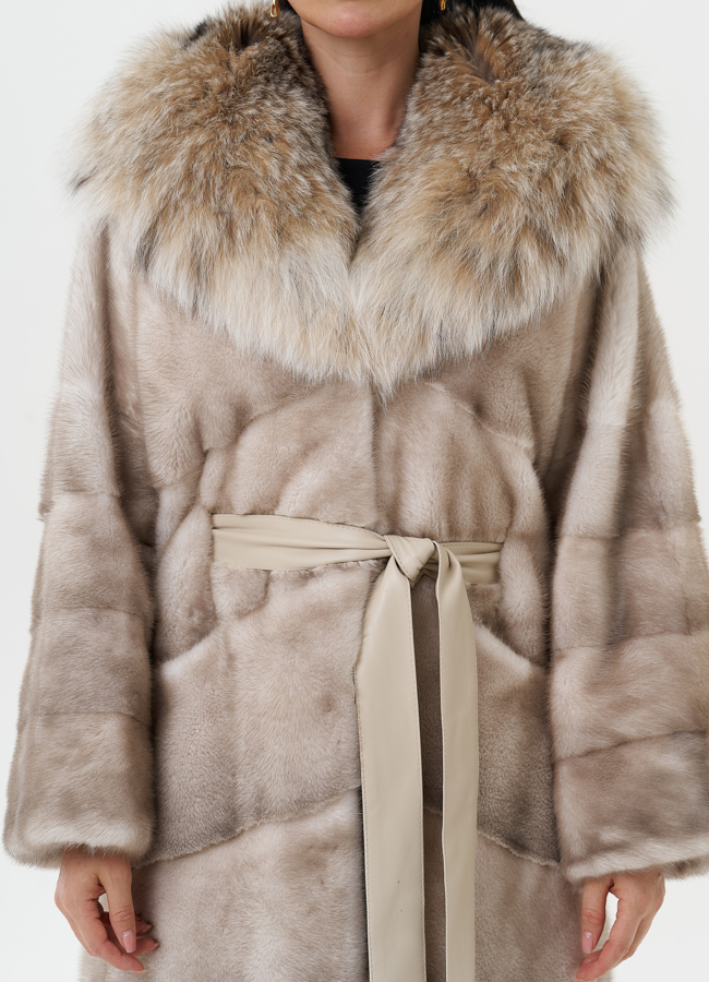 Женская норковая шуба с капюшоном из рыси модель № 27838 в рассрочку