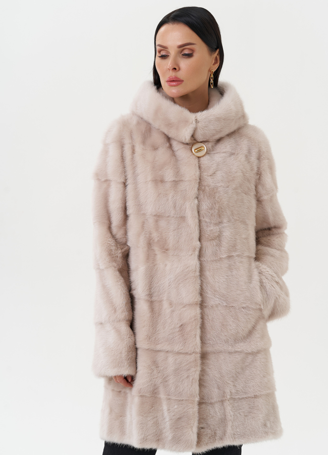 Светлая норковая шуба с капюшоном модель № 24957 меха малина