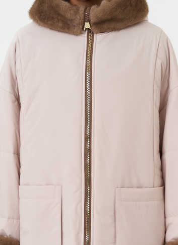 Пуховик с отделкой из эко меха под норку