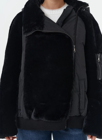 Комбинированная куртка с капюшоном